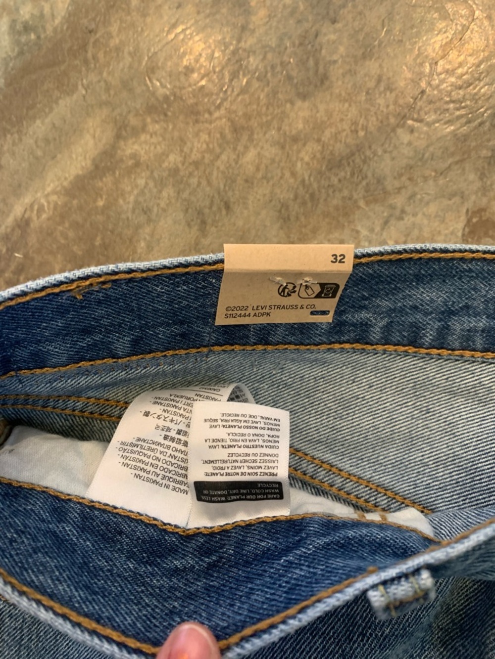 Levi’s jean skirt, size 32, NWT - Picture 3 of 4